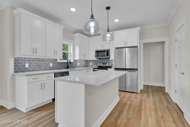 p1166349