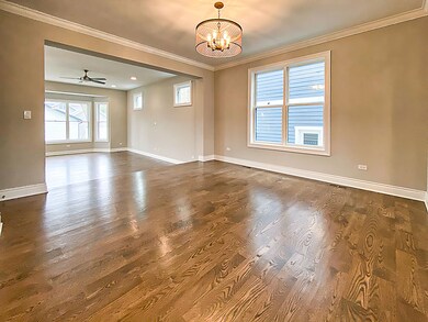 184 N Evergreen Ave, Elmhurst, IL 60126 - photo 4