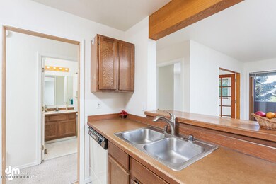 Kitchen 20160526-DW-2242-SMALL