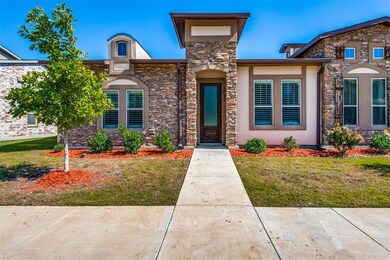 Luxury town home in the Vista Del Arroyo neighborhood with HOA lawn maintenance of front and side yards.