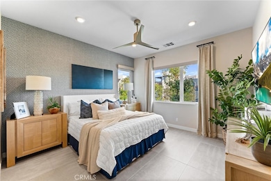 419 Transport, Tustin, CA 92782 - photo 5