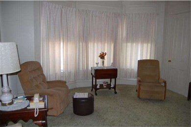 212 N 11th St, Reading, PA 19601 - photo 5