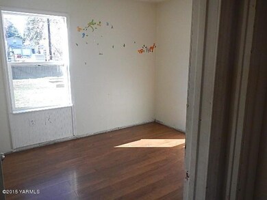Bedroom2.JPG