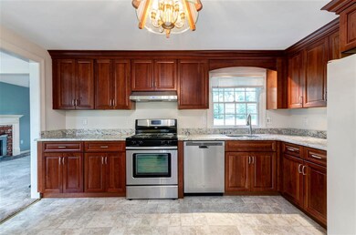 40 Nottingham Dr, Nashua, NH 03062 - photo 5