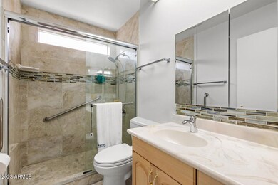 10431 W Mission Ln, Sun City, AZ 85351 - photo 5