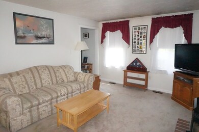 43 S Central St, Milford, MA 01757 - photo 7