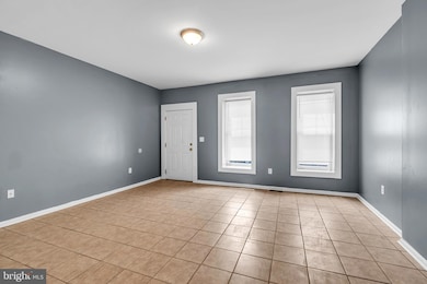 240 Spring St, Trenton, NJ 08618 - photo 4