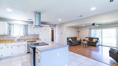 1792 Cameo Ct, Redding, CA 96002 - photo 7