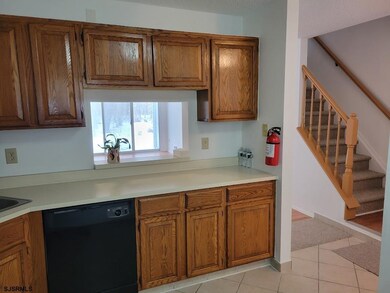 65 Shawnee Place unit 10E, Galloway, NJ 08205 - photo 3