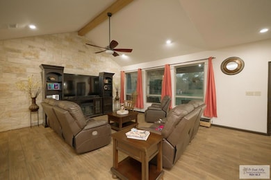 34833 Quail Dr, San Benito, TX 78586 - photo 2