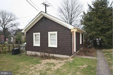 2408 Erdman Ave, Baltimore, MD 21213 - photo 3