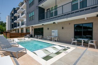 2232 Empire Central unit 303, Dallas, TX 75235 - photo 7