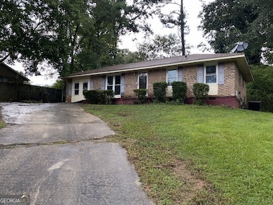 7390 Ovis Ln, Riverdale, GA 30274 - photo 2