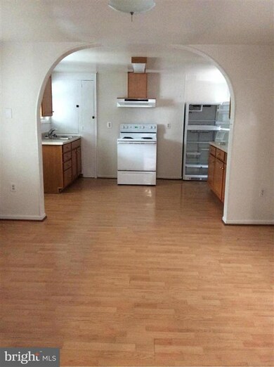 209 Knoxville Rd, Knoxville, MD 21758 - photo 3