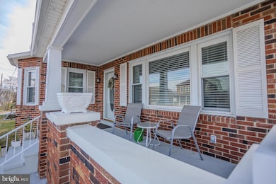 328 W Elm Ave, Hanover, PA 17331 - photo 4