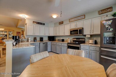 16-8004 Emerald Green Way IN-8