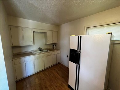 21 E Hillside Ave, Des Moines, IA 50315 - photo 7