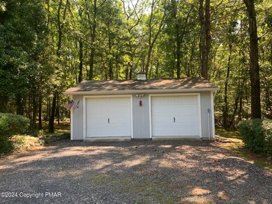 118 Getz Ln, Stroudsburg, PA 18360 - photo 5