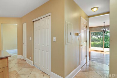 128 Pembroke Cir unit 7C, Lake Bluff, IL 60044 - photo 7