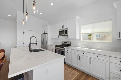 4467 Long Branch Ave, San Diego, CA 92107 - photo 3