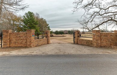 164 Trailwood Dr, Joshua, TX 76058 - photo 2