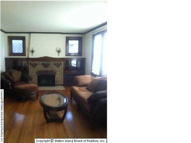 767 Clove Rd, Staten Island, NY 10310 - photo 4