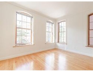421 Hanover St unit 42, Boston, MA 02113 - photo 2