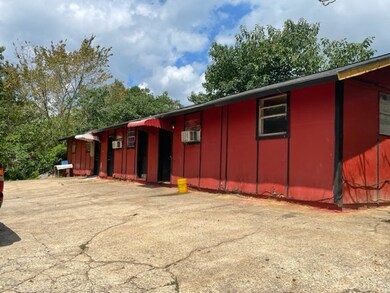 906, 910 Third St, Nacogdoches, TX 75965 - photo 2