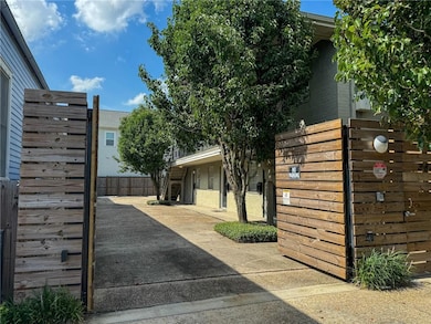 3821 Laurel St unit 4, New Orleans, LA 70115 - photo 3