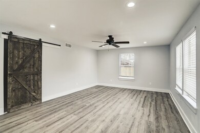 4407 Engleford St, Houston, TX 77026 - photo 6