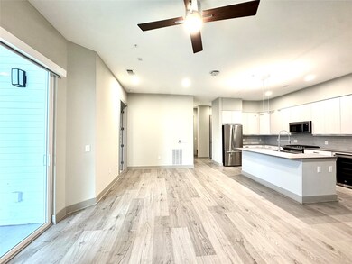 401 W 25th St unit 1247, Houston, TX 77008 - photo 5