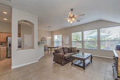 23914 Glengate Dr, Spring, TX 77373 - photo 7