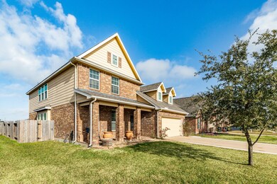 2065 Lepper St, Alvin, TX 77511 - photo 2