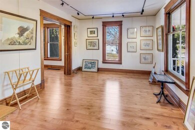 914 U S 31, Elk Rapids, MI 49629 - photo 4