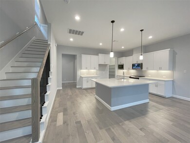 3804 Olde Bourbon Ln, Houston, TX 77018 - photo 4