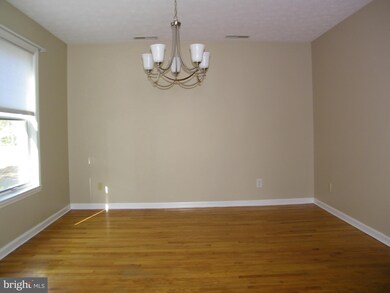 44116 Mimosa Ct, California, MD 20619 - photo 5