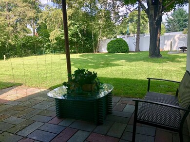 226 Colemore St, Feeding Hills, MA 01030 - photo 3