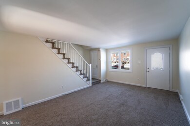 9 Stratford Rd, Glenolden, PA 19036 - photo 7