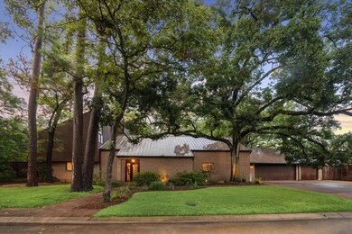 290 Knipp Rd, Houston, TX 77024 - photo 2