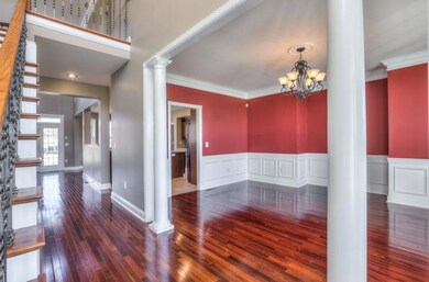 Entry Way into Formal Dining
