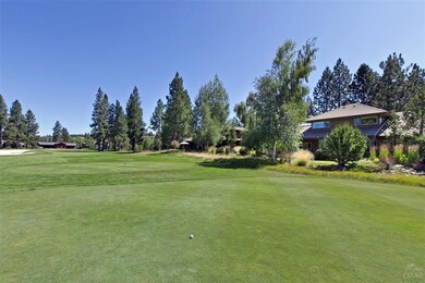 19590 Green Lakes Loop, Bend, OR 97702 - photo 6