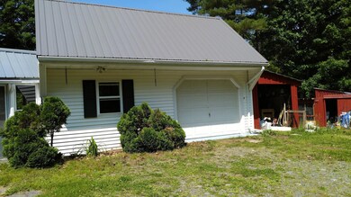 Ellis Garage
