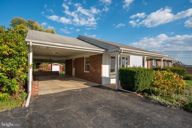 421 Kinderhook Rd, Columbia, PA 17512 - photo 3