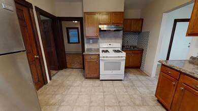 19 Howard St unit 2, Cambridge, MA 02139 - photo 2