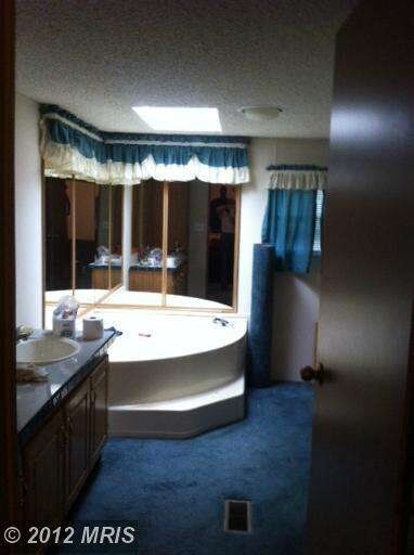 1501 Flanders Ln, Harwood, MD 20776 - photo 2