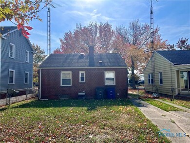 442 Waggoner Blvd, Toledo, OH 43612 - photo 3