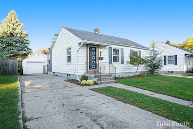 723 Powers Ave NW, Grand Rapids, MI 49504 - photo 4