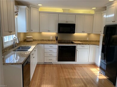 142 Shawnee Trail, Aurora, OH 44202 - photo 7