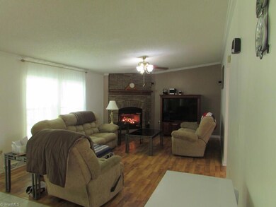 8985 Pisgah Covered Bridge Rd, Asheboro, NC 27205 - photo 6