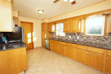 unlisted-address, North Tonawanda, NY 14120 - photo 4